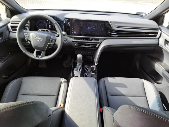 TOYOTA CAMRY 2.5 Hybrid Prestige e-CVT NG24