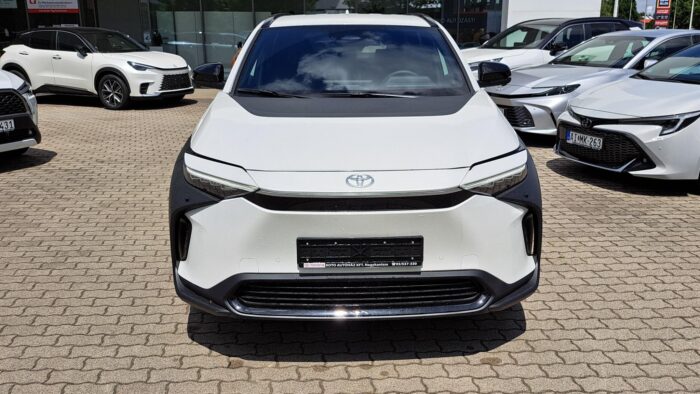 TOYOTA BZ4X Prestige Tech AWD Electric Motor