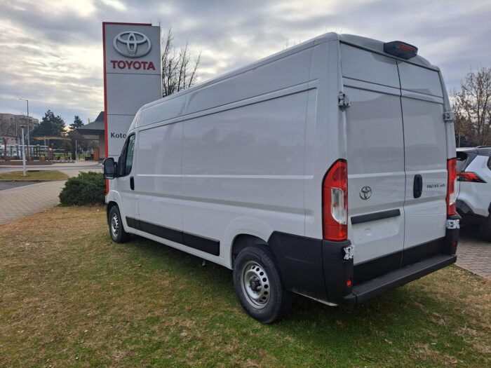 TOYOTA PROACE Max 2.2 D-4D L3H2 3.3 t Active Panel Van Active 270