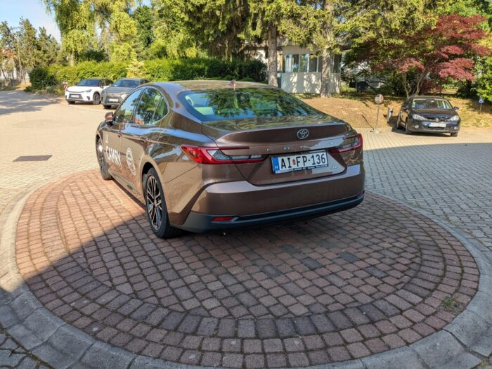 TOYOTA CAMRY 2.5 Hybrid Executive e-CVT