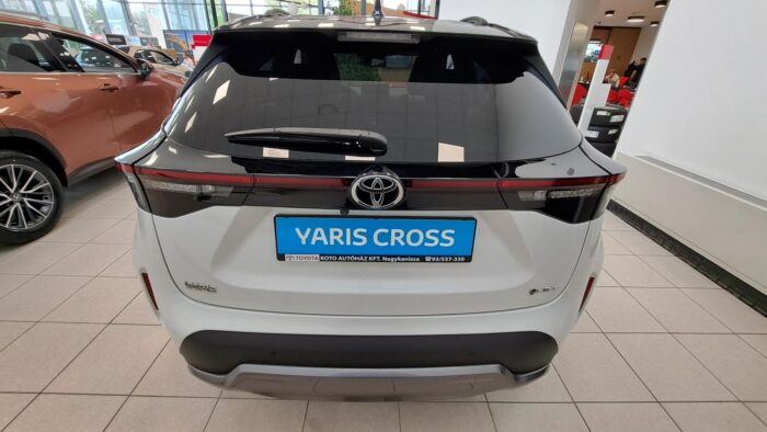 TOYOTA YARIS CROSS 1.5 Hybrid Executive bi-tone e-CVT