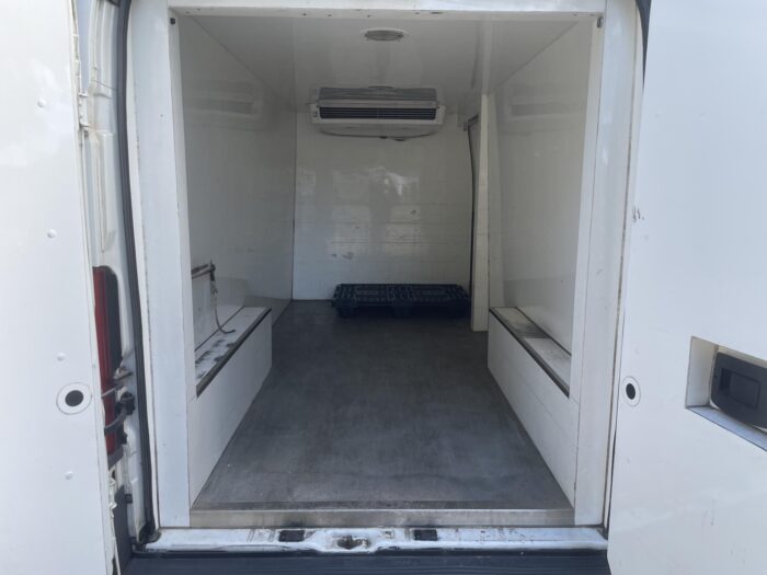 CITROEN JUMPER 2.0 BlueHDI 35 Heavy L4 Business