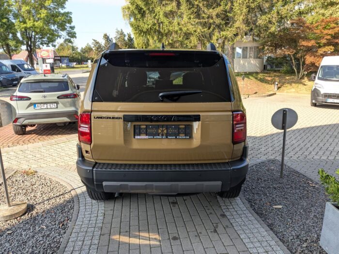TOYOTA LAND CRUISER 2.8 D-4D Executive (Aut.)