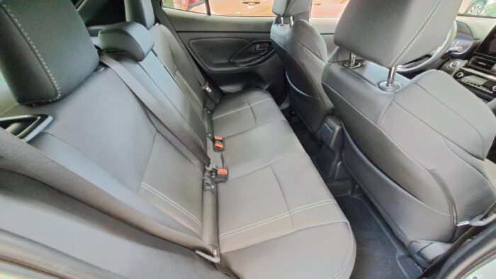 TOYOTA YARIS CROSS 1.5 Hybrid Executive bi-tone e-CVT