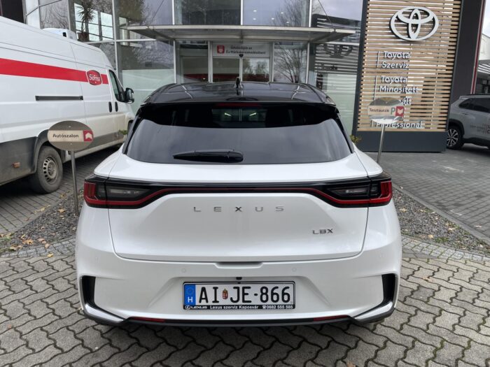 6a811f73fb7312e21f7b1895ee1025aeb791c9fa2f8dd3d588fd28ab3453900c