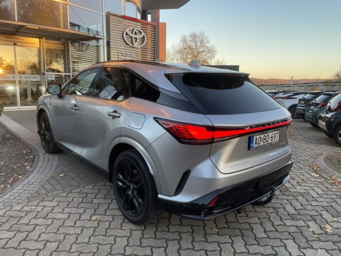 789722d54f4e9d9f4362885b859c95cc03c4586ee19edfdafe78b8f32165962f