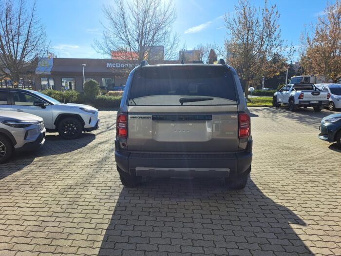 87271a5c3ba8f06ddf6d9ec50360826f6d37f9cb091daaad1ba08456d17fae31