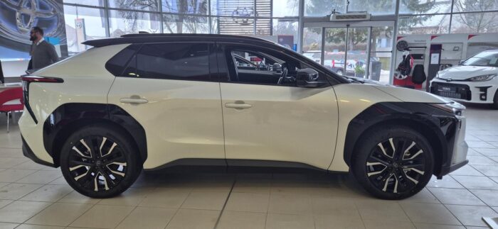 bc68e5f37e70c1b48d79668cc68f772acc97959f6ffb01fff383d47b074c7d6f