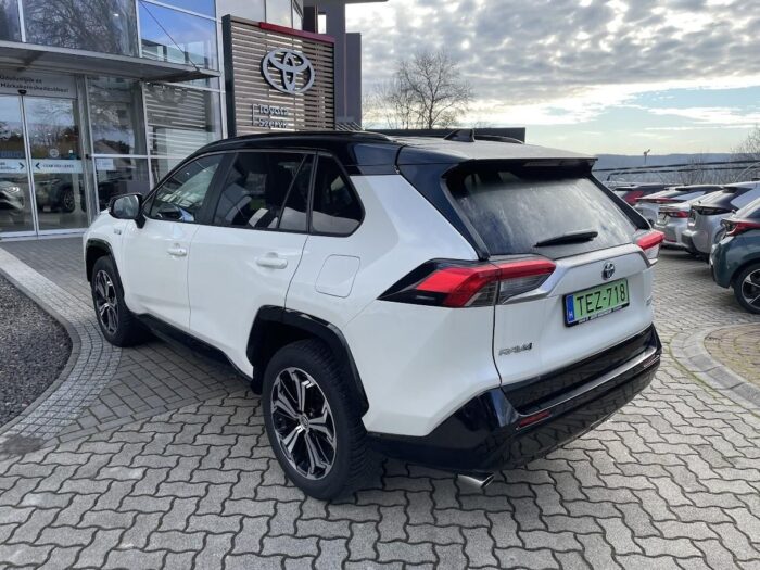 93bff827769d86c8a236fb2678f040c1f94202f818dbc2c3b5adaf90994736e1