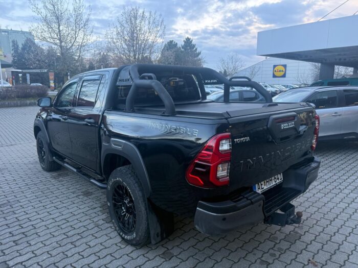 b73fec2ef982735b8029bb7fa295e4b03a7fedd8c490a14d9a081aeafdce923e