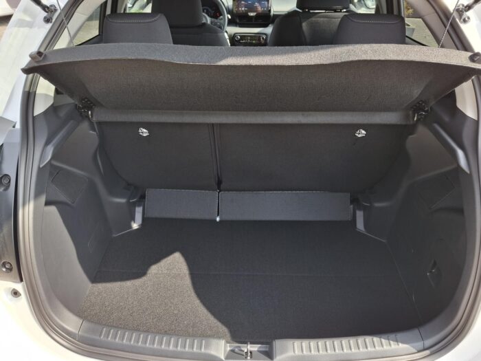 TOYOTA YARIS 1.5 Hybrid Style e-CVT