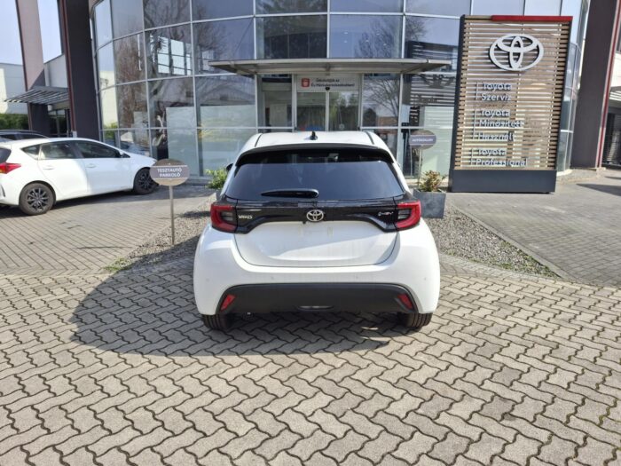 TOYOTA YARIS 1.5 Hybrid Style e-CVT