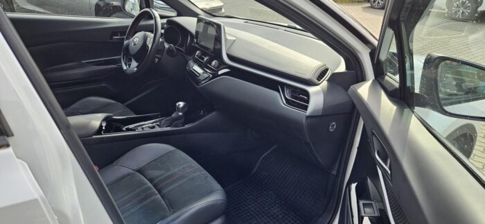 TOYOTA C-HR 1.8 Hybrid GR Sport e-CVT