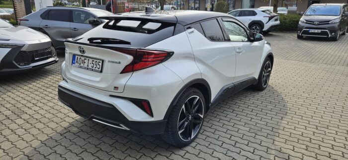 TOYOTA C-HR 1.8 Hybrid GR Sport e-CVT