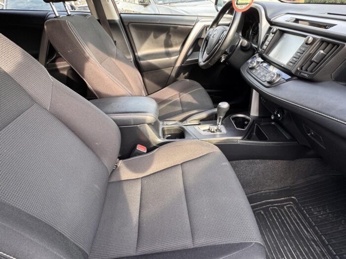 TOYOTA RAV4 2.5 Hybrid Active e-CVT