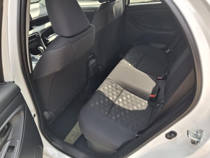 TOYOTA YARIS 1.5 Hybrid Style e-CVT